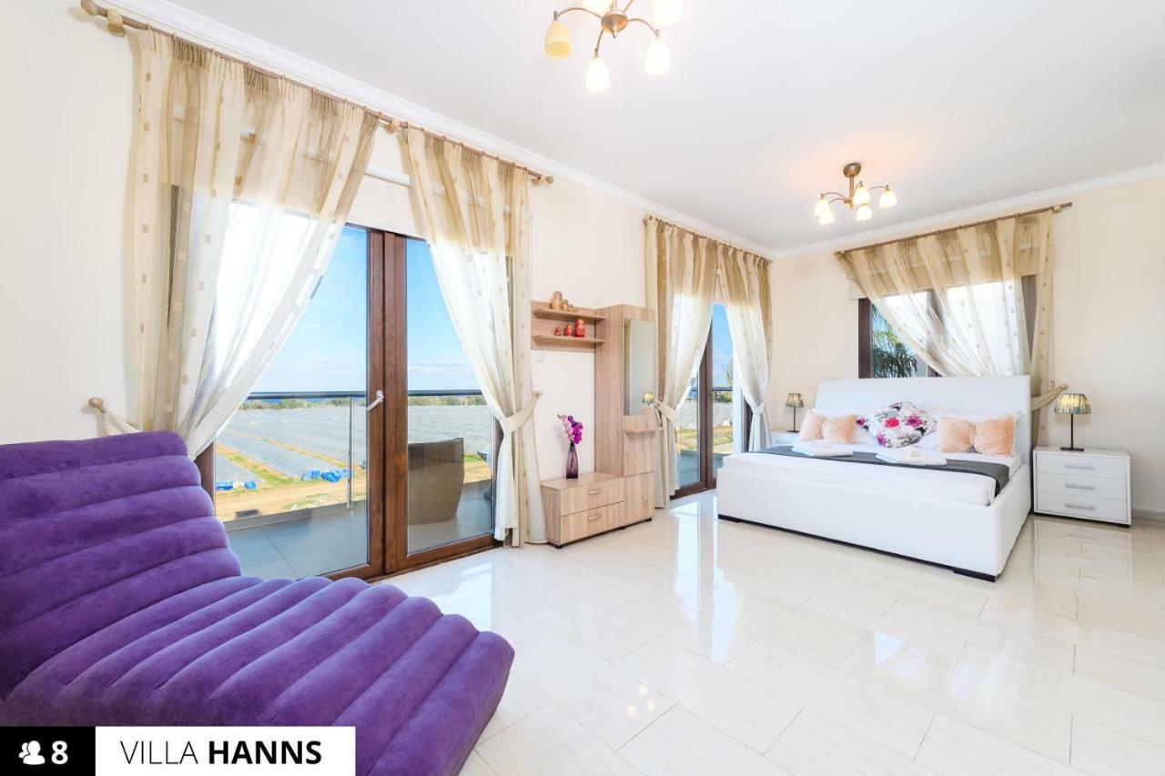Blue Water Bay Villas Paralimni Luaran gambar
