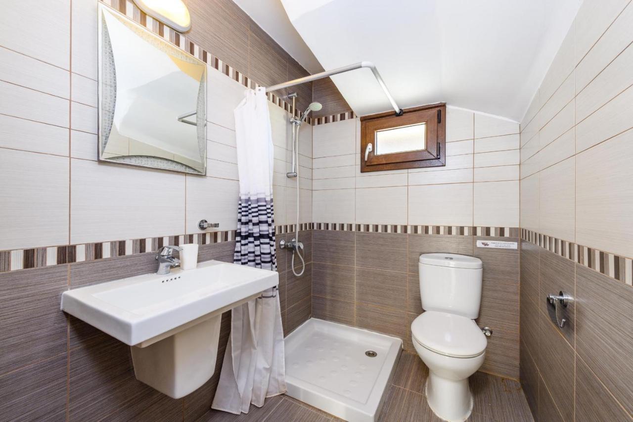 Blue Water Bay Villas Paralimni Luaran gambar